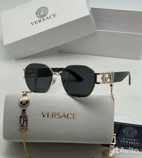 Солнцезащитные очки женские