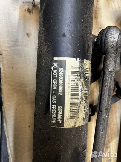 Стойка передняя левая BMW 1 (E87)