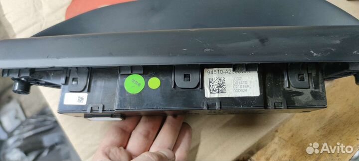 Дисплей информационный часы kia ceed 2 JD