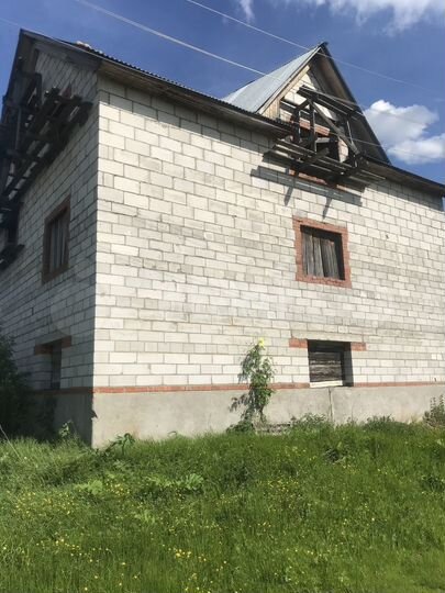 Дом 314 м² на участке 18,3 сот.