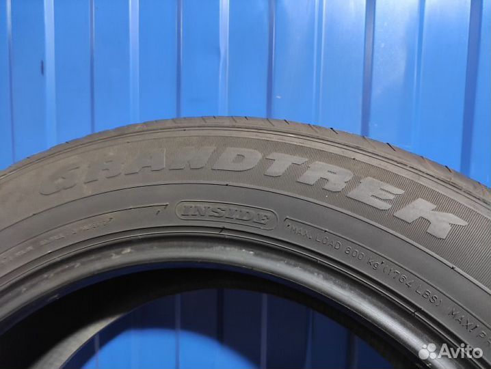 Dunlop Grandtrek ST30 225/60 R18