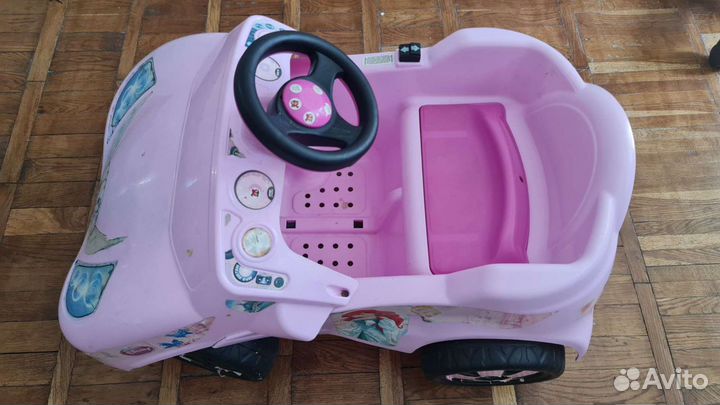 Электромобиль / машина для детей