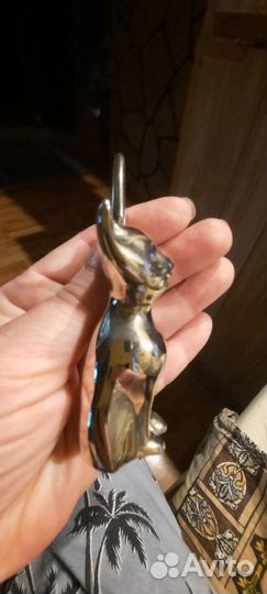 Статуэтка металлическая