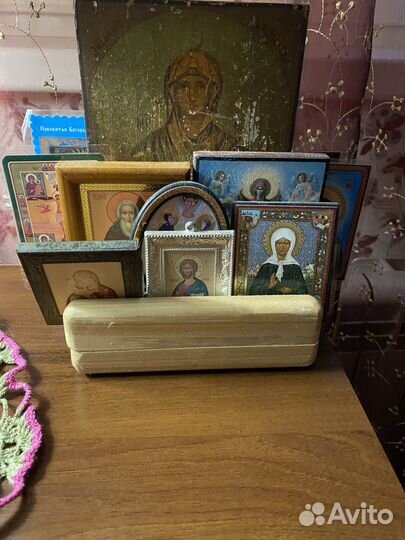 Подставка для икон