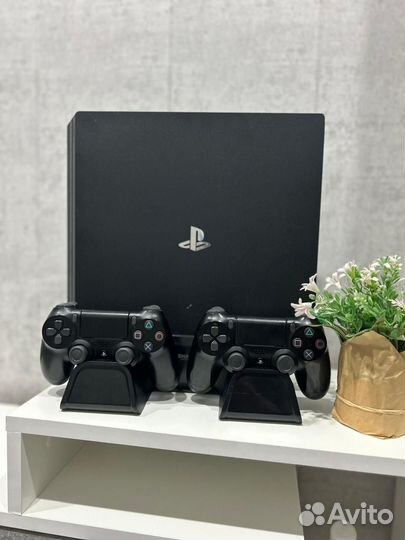 Sony PS4 pro с играми