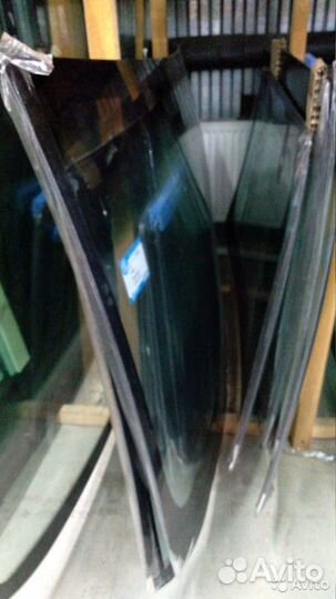 Лобовое стекло Honda Jazz