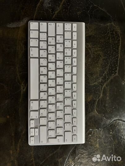 Клавиатура Apple