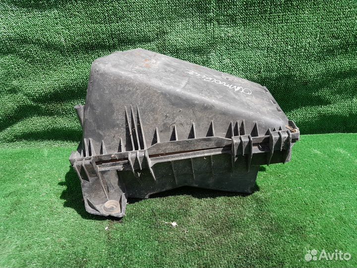 Корпус воздушного фильтра Skoda Octavia