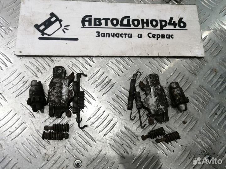 Монтажный комплект стояночного тормоза BMW 5er E60