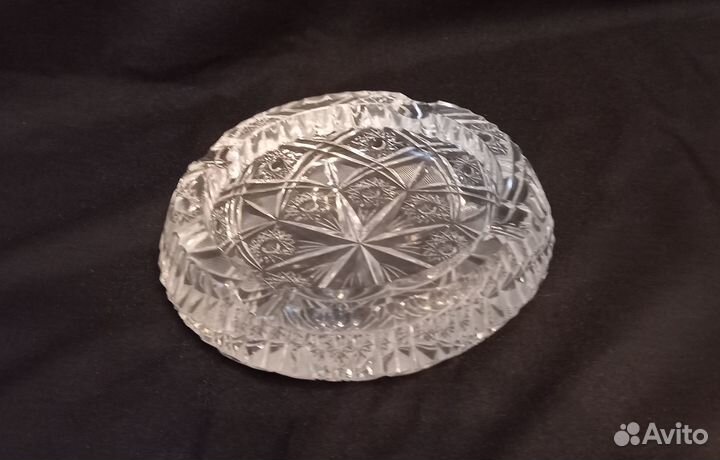 Хрустальная пепельница