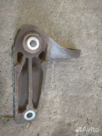 Кронштейн кпп Ford Mondeo 4 задний