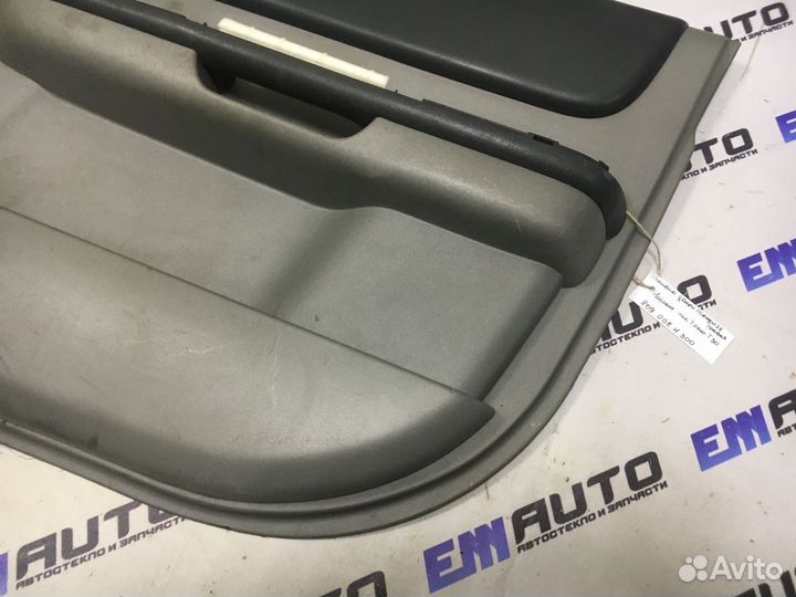 Обшивка двери передней правой Ниссан Икс-Трейл Т30