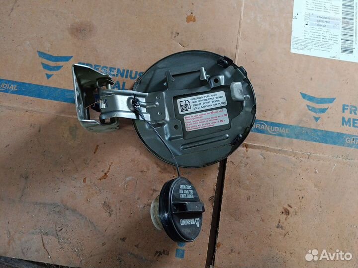 Лючок бензобака grand vitara