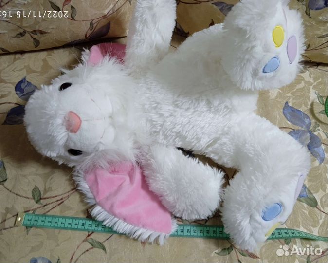 Плюшевый кролик