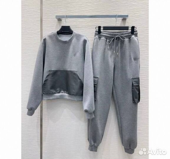 Спортивный костюм prada женский