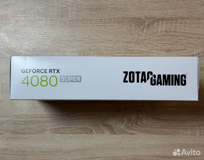 Nvidia RTX 4080 super white zotac