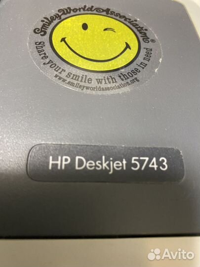 Цветной струйный принтер HP Deskjet 5743