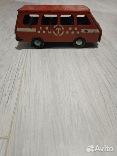 Игрушка автобус СССР