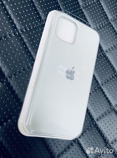 Чехол на iPhone 11 pro