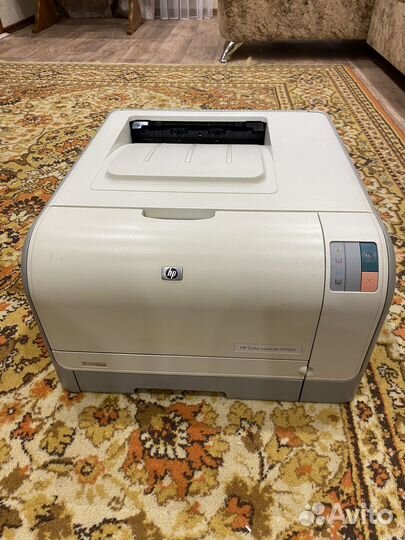 Принтер лазерный HP Color LaserJet CP1215