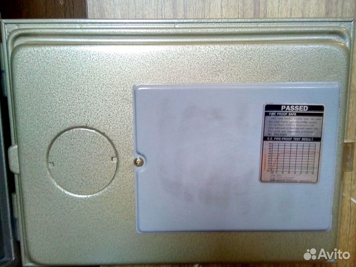 Сейф металлический бу