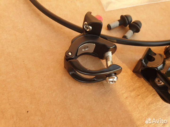 Тормоз передний Sram Level Ultimate (новый)