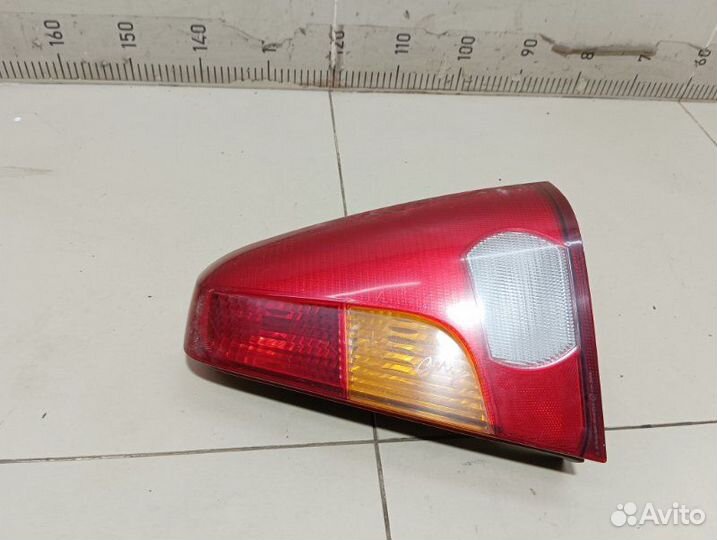 Фонарь задний правый Renault Logan