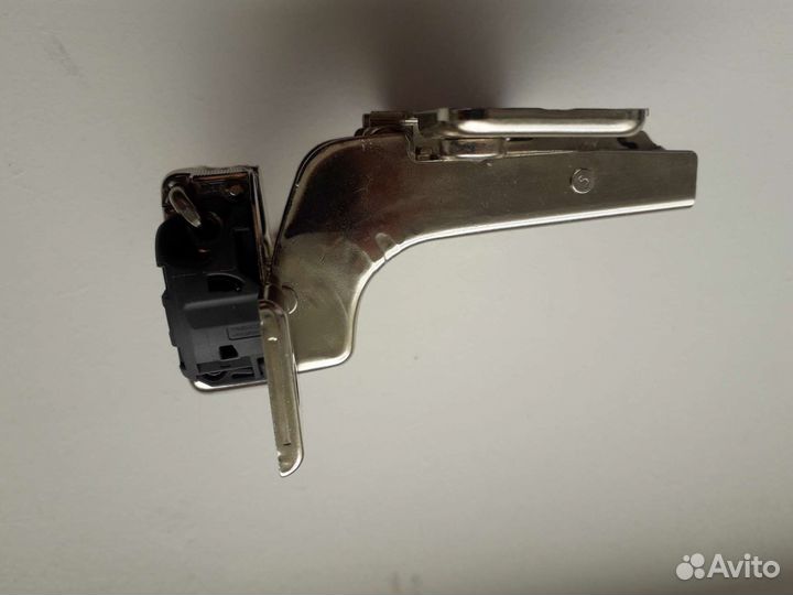 Петля мебельная 