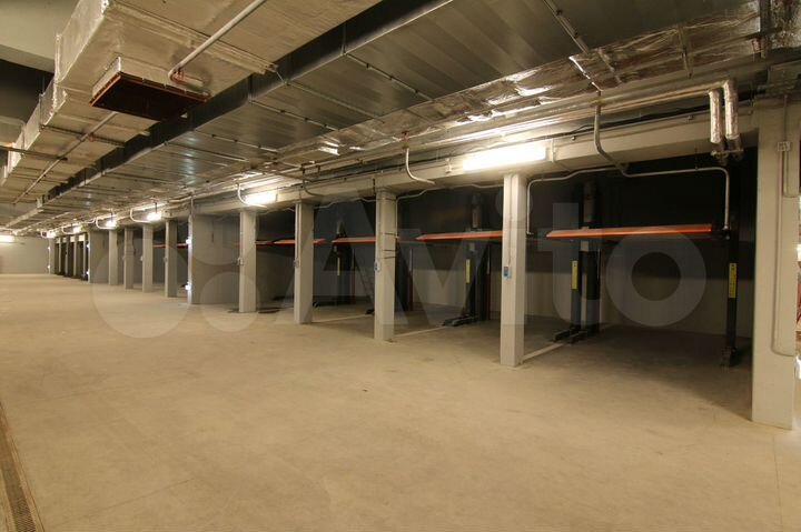 Машиноместо, 13 м²