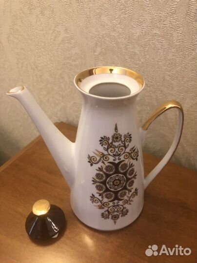 Кофейный серфиз.Костяной фарфор Рига.ссср.21предм