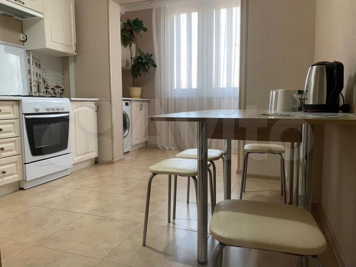 2-к. квартира, 47 м², 4/9 эт.