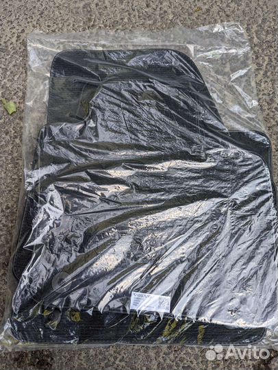 Коврики в салон Volvo XC40