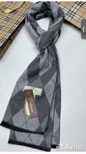 Шарфы мужские новые