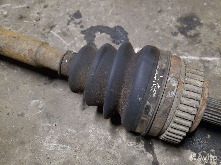 Левый шруз Renault laguna 1