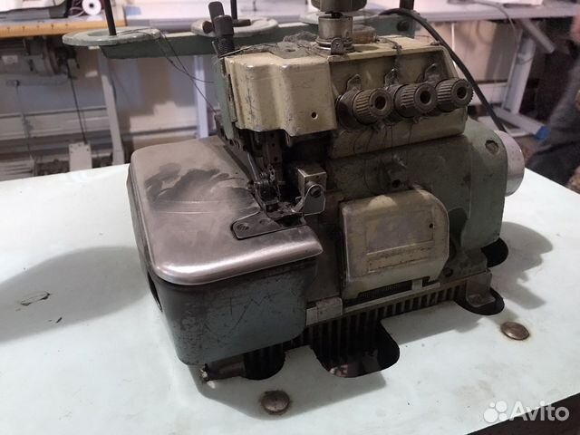 Оверлок промышленный