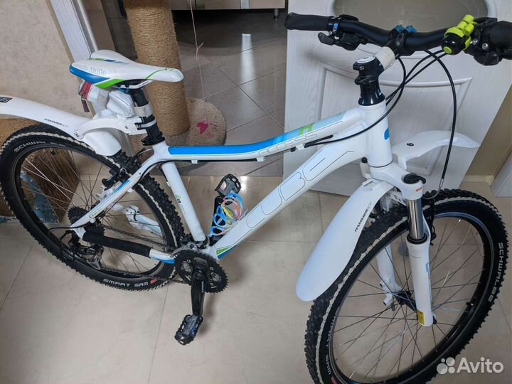 Женский горный велосипед cube acess alivio/deore