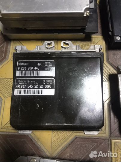 Блок управления двигателем Мерседес е124 w124
