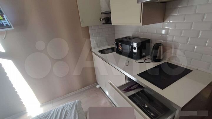 Комната 17 м² в > 9-к., 2/2 эт.