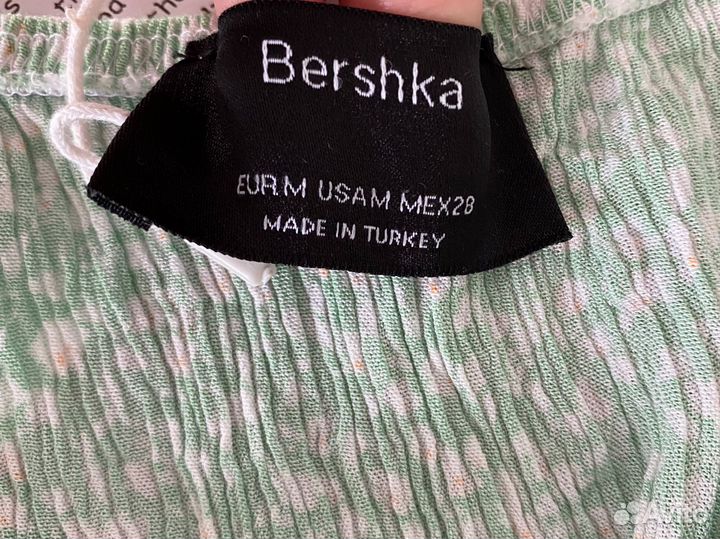 Топ bershka M