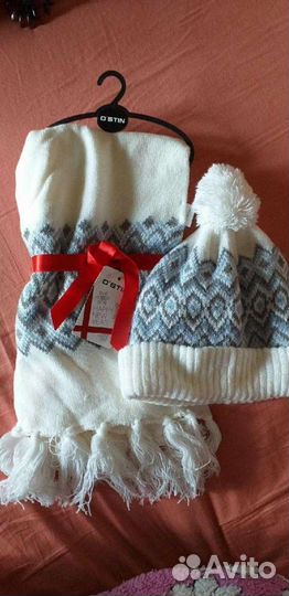 Комплект шапка, шарф О,stin новые