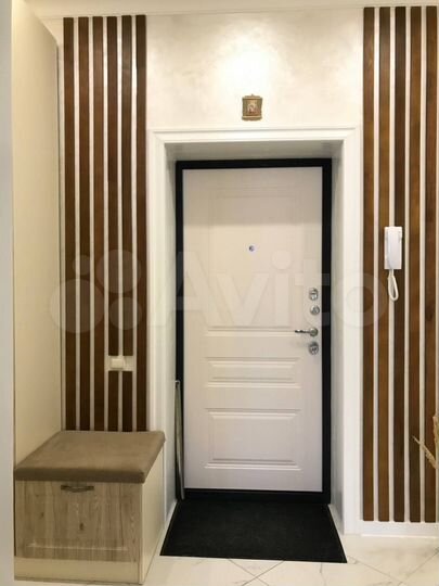 2-к. квартира, 80 м², 2/4 эт.