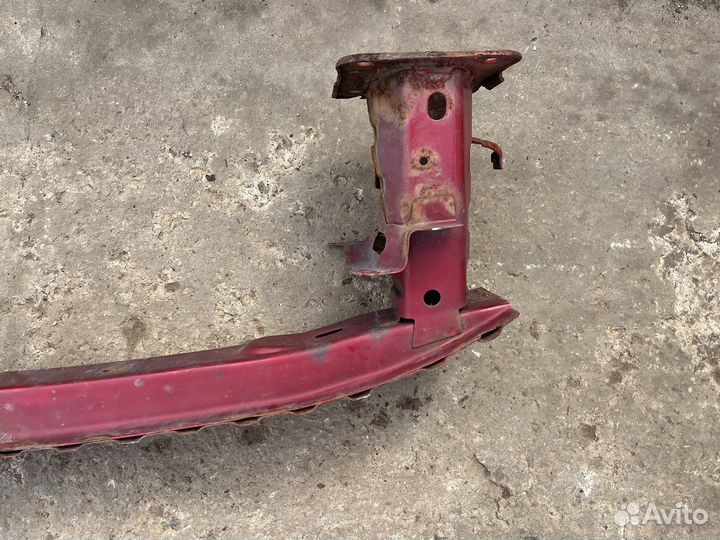 Усилитеь бампера Mazda 3 BK