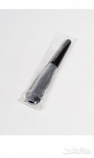 Кисть для макияжа