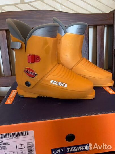 Горнолыжные ботинки