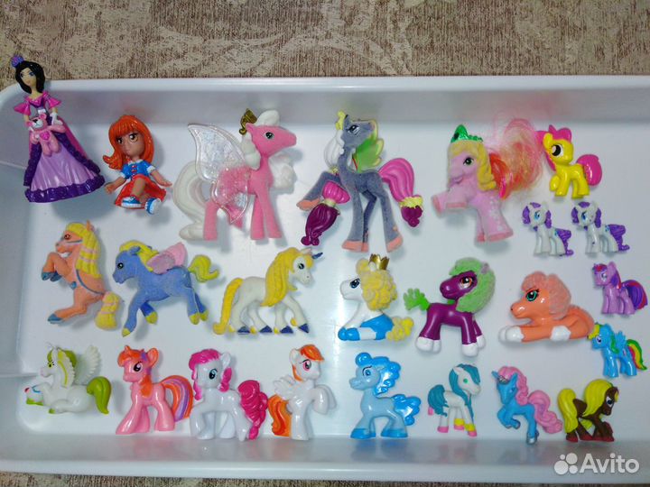 Игрушки из Киндера и Свит боксов