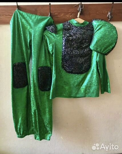 Детские костюмы разные