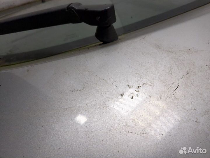 Крышка багажника Nissan Primera P12