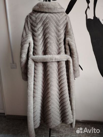 Шуба из эко меха
