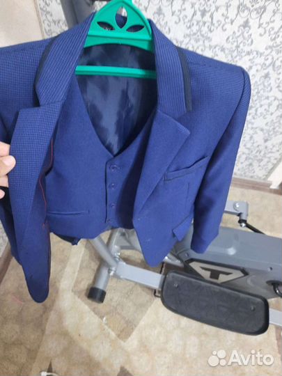 Пиджак с жилеткой