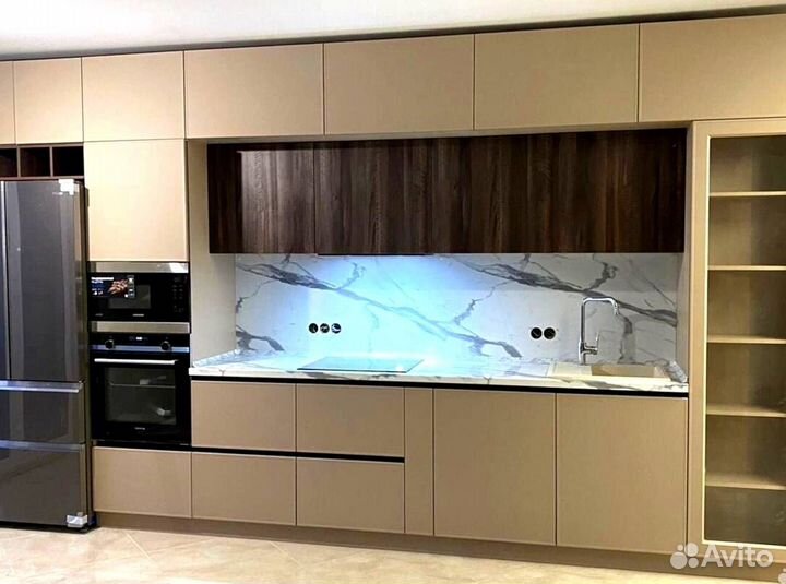 Кухонный гарнитур 